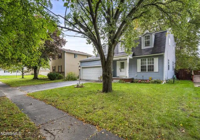 Photo 3 of Single family home for sale at 6122 Boothbay Dr, Toledo, OH 43615 | MLS# 10014219 | Listing updated on 2026-10-25