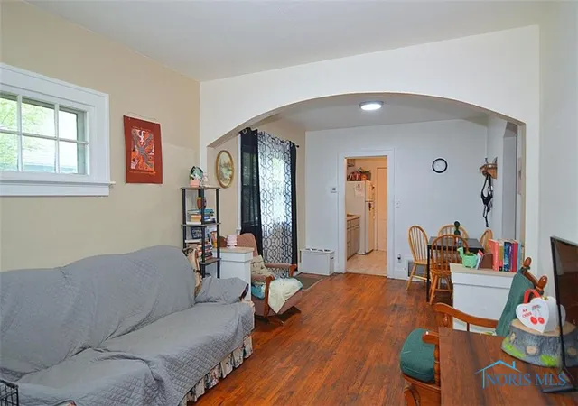 Photo 3 of Single family home for sale at 928 Turner Ave, Toledo, OH 43607 | MLS# 10014541 | Listing updated on 2026-10-10