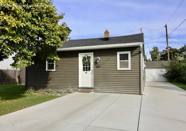 Photo 3 of Single family home for sale at 2163 Hoops Dr, Toledo, OH 43611 | MLS# 10014835 | Listing updated on 2026-10-21
