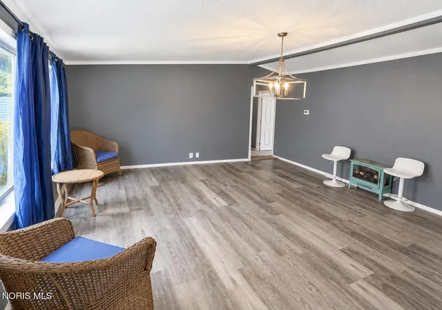 Photo 2 of Single family home for sale at 6139 Dorr St, Toledo, OH 43615 | MLS# 10014377 | Listing updated on 2026-10-22