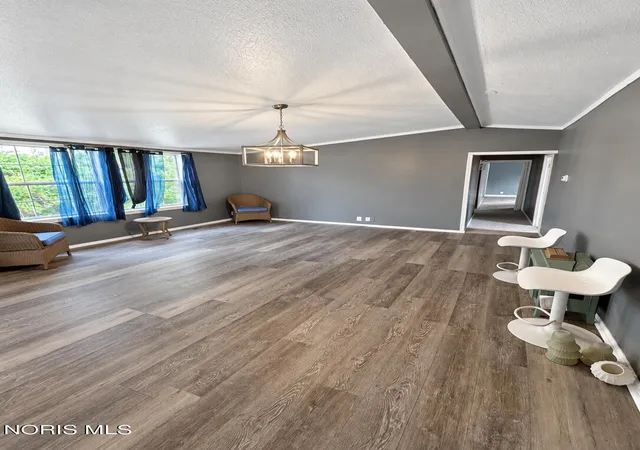 Photo 3 of Single family home for sale at 6139 Dorr St, Toledo, OH 43615 | MLS# 10014377 | Listing updated on 2026-10-22