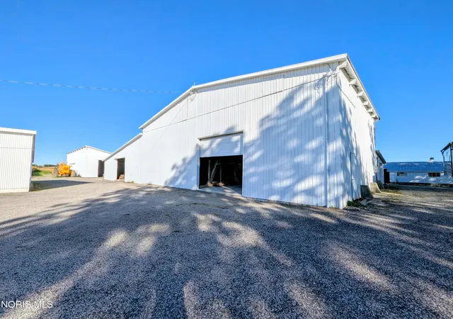 Photo 4 of Single family home for sale at 10125 County Rd 21n, West Unity, OH 43570 | MLS# 10014654 | Listing updated on 2026-10-30