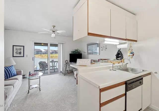 Listing Photo 1 - Condo for sale in building located at 6418 N Harris Harbor Dr, Oak Harbor, OH 43449 - Unit #