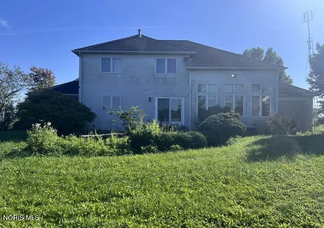 Photo 3 of Single family home for sale at 6273 Seevers Rd, Hicksville, OH 43526 | MLS# 10015034 | Listing updated on 2026-10-26