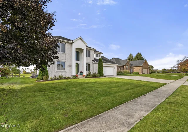 Photo 2 of Single family home for sale at 7625 Timbers Blvd, Waterville, OH 43566 | MLS# 10014516 | Listing updated on 2026-10-19