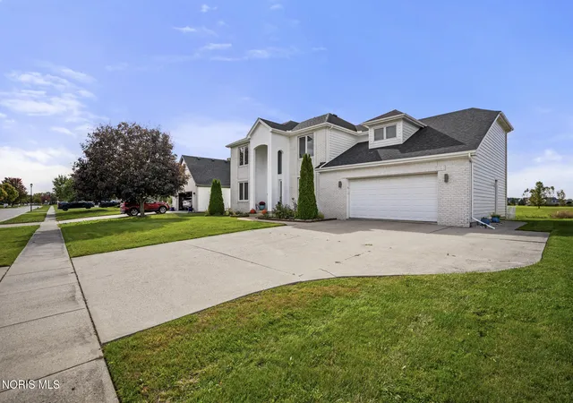 Photo 3 of Single family home for sale at 7625 Timbers Blvd, Waterville, OH 43566 | MLS# 10014516 | Listing updated on 2026-10-19