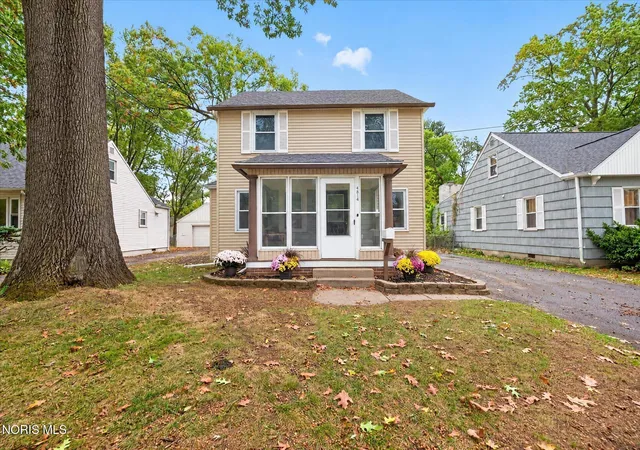 Photo 3 of Single family home for sale at 4814 Harvest Ln, Toledo, OH 43623 | MLS# 10014464 | Listing updated on 2026-10-17