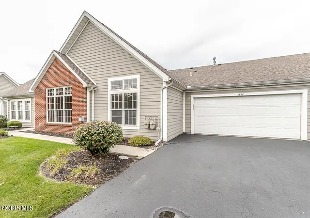 Photo 3 of Condo for sale at 7824 Greenville Xing, Waterville, OH 43566 | MLS# 10014553 | Listing updated on 2026-10-28