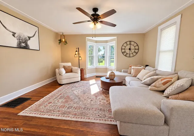Photo 2 of Sale Pending at 746 Chestnut St, Liberty Center, OH 43532 | MLS# 10014500 | Listing updated on 2026-10-28