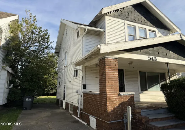Photo 2 of Single family home for sale at 543 E Streicher St, Toledo, OH 43608 | MLS# 10014562 | Listing updated on 2026-10-11