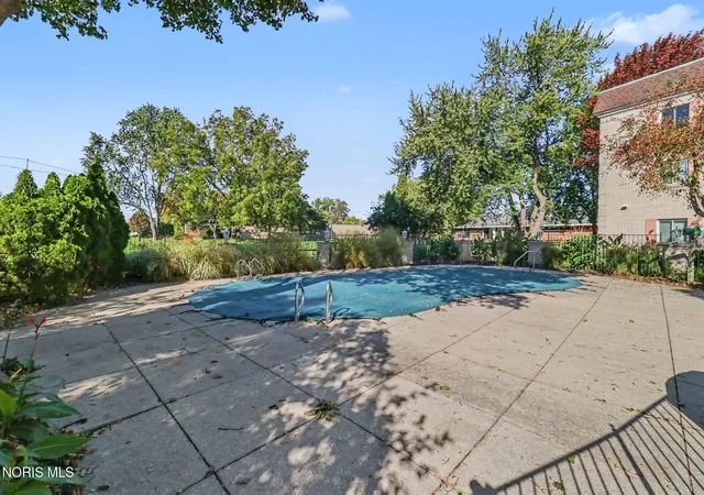 Photo 15 of Condo for sale at 3010 W Central Ave #215, Toledo, OH 43606 | MLS# 10014585 | Listing updated on 2026-10-12