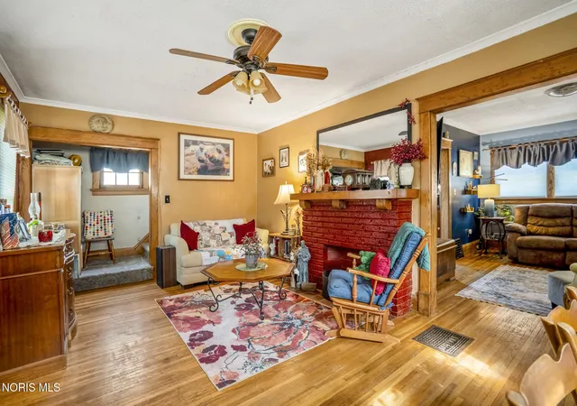 Photo 4 of Single family home for sale at 4132 Parrakeet Ave, Toledo, OH 43612 | MLS# 10014616 | Listing updated on 2026-10-27