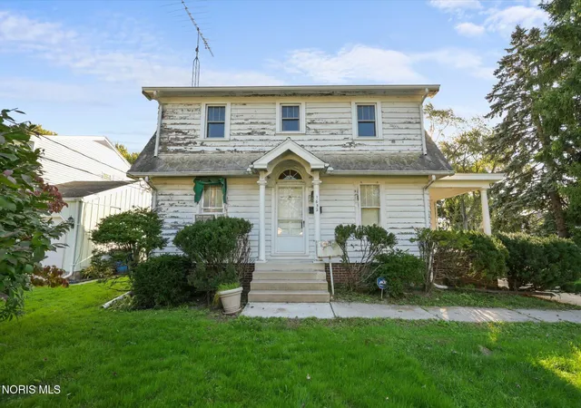 Photo 2 of Single family home for sale at 1632 Copley Dr, Toledo, OH 43615 | MLS# 10014644 | Listing updated on 2026-10-14