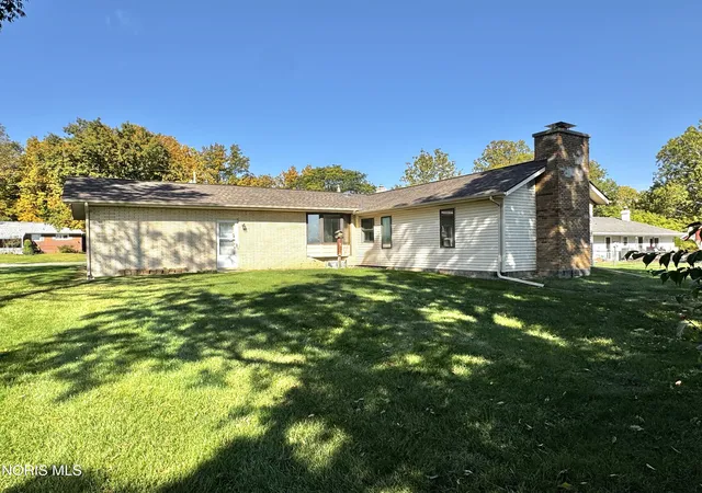 Photo 4 of Single family home for sale at 157 Anna Ln, Bryan, OH 43506 | MLS# 10014627 | Listing updated on 2026-10-26