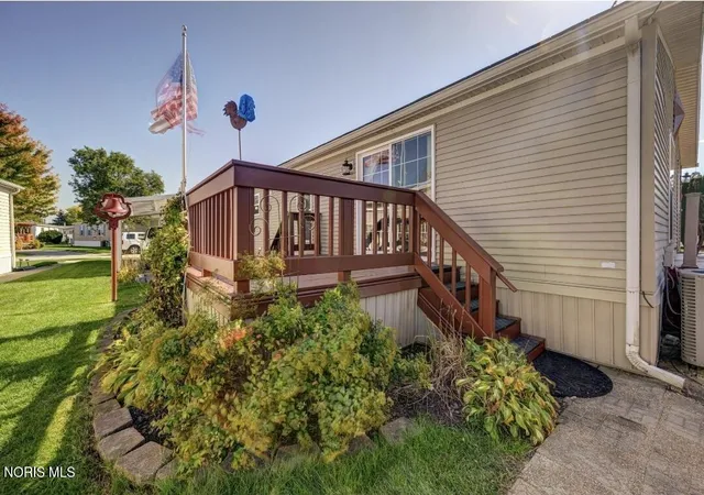 Photo 3 of Manufactured home for sale at 715 S Holland Sylvania #Lot 99, Toledo, OH 43615 | MLS# 10014704 | Listing updated on 2026-10-26
