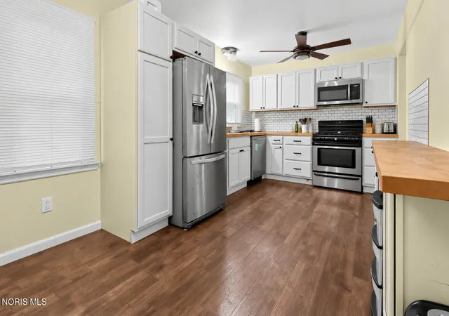 Photo 3 of Single family home for sale at 931 Eton Rd, Toledo, OH 43615 | MLS# 10014631 | Listing updated on 2026-10-26
