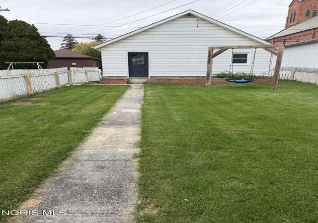 Photo 3 of Single family home for sale at 222 N 7th Street, Upper Sandusky, OH 43351 | MLS# 10014821 | Listing updated on 2026-10-26