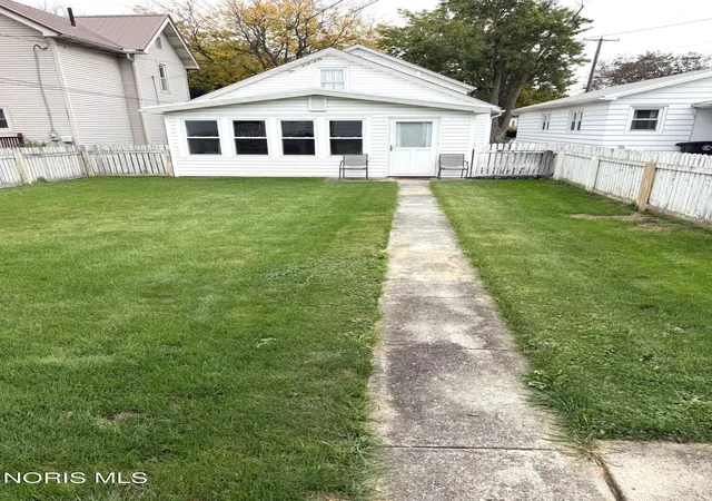 Photo 4 of Single family home for sale at 222 N 7th Street, Upper Sandusky, OH 43351 | MLS# 10014821 | Listing updated on 2026-10-26