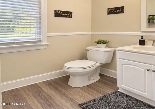 Photo 4 of Single family home for sale at 1923 Perth St, Toledo, OH 43607 | MLS# 10014725 | Listing updated on 2026-10-22