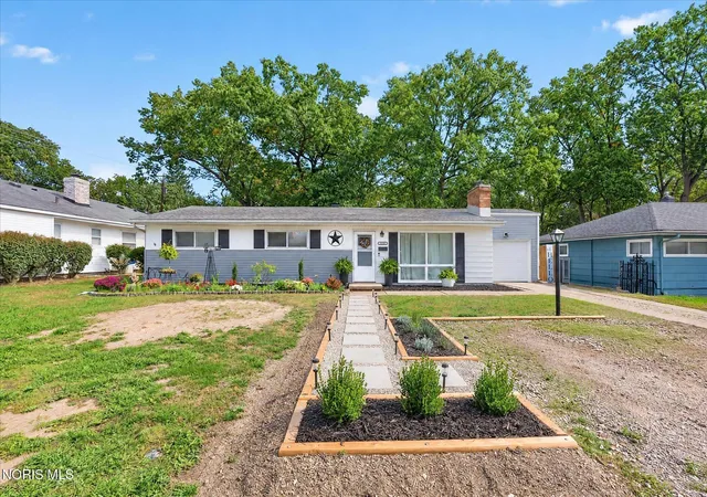 Photo 3 of Single family home for sale at 3238 Romaker Rd, Toledo, OH 43615 | MLS# 10014696 | Listing updated on 2026-10-28