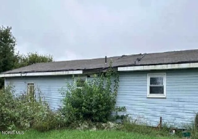 Photo 2 of Sale Pending at 6795 Defiance Pike, Wayne, OH 43466 | MLS# 10014653 | Listing updated on 2026-10-29