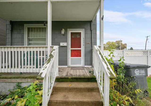 Photo 4 of House for sale at 607 Forsythe St, Toledo, OH 43605 | MLS# 10014927 | Listing updated on 2026-10-26