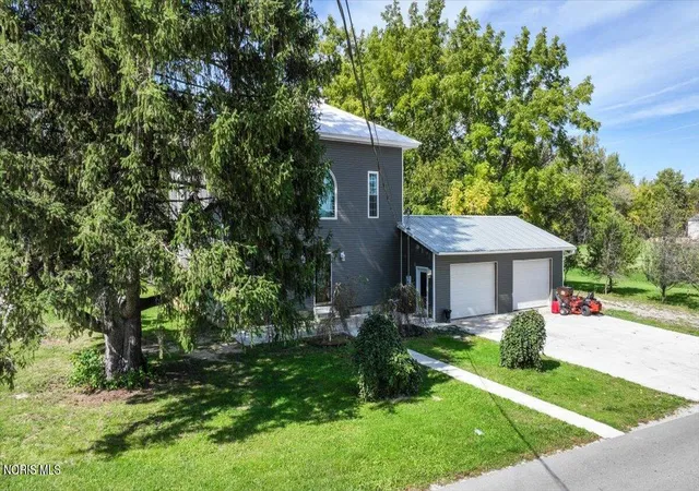 Photo 2 of Single family home for sale at 301 N Gorham St, Fayette, OH 43521 | MLS# 10014863 | Listing updated on 2026-10-16