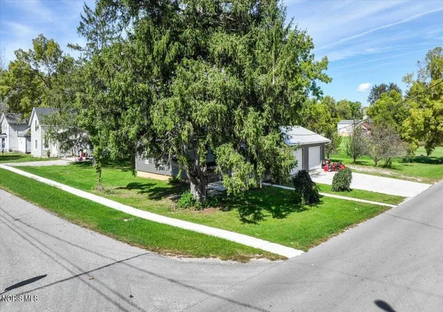Photo 3 of Single family home for sale at 301 N Gorham St, Fayette, OH 43521 | MLS# 10014863 | Listing updated on 2026-10-16