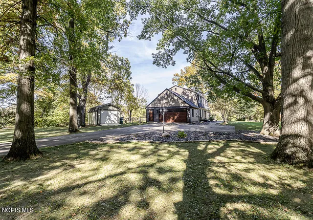 Photo 4 of Single family home for sale at 56 Back Bay Rd, Bowling Green, OH 43402 | MLS# 10014873 | Listing updated on 2026-10-27