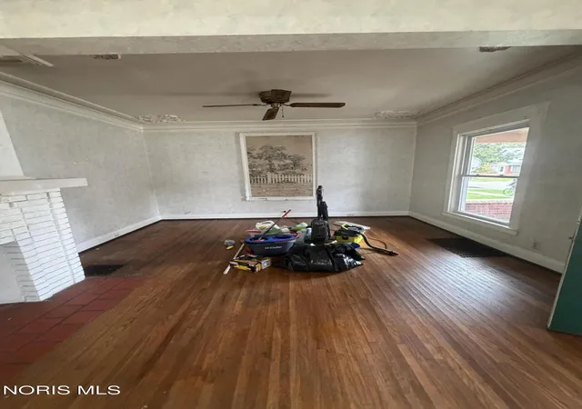 Photo 3 of Single family home for sale at 4107 Burnham Ave, Toledo, OH 43612 | MLS# 10014746 | Listing updated on 2026-10-15