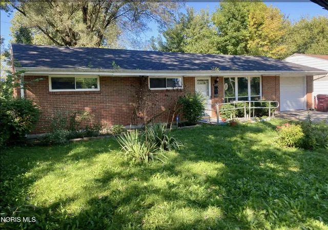 Photo 2 of Single family home for sale at 1505 Karen St, Lima, OH 45801 | MLS# 10014745 | Listing updated on 2026-10-15