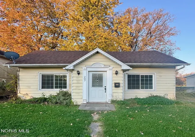 Photo 1 of Single family home for sale at 207 Meuse Argonne St, Hicksville, OH 43526 | MLS# 10015303 | Listing updated on 2026-10-29