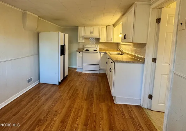 Photo 4 of Single family home for sale at 207 Meuse Argonne St, Hicksville, OH 43526 | MLS# 10015303 | Listing updated on 2026-10-29