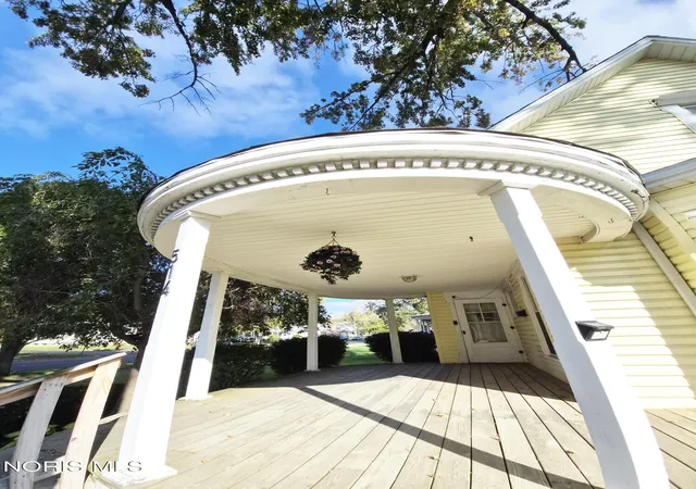 Photo 2 of Single family home for sale at 514 N Main St, Fostoria, OH 44830 | MLS# 10014772 | Listing updated on 2026-10-15