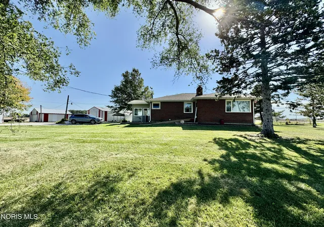 Photo 1 of Single family home for sale at 10974 W Duff Washa Rd, Oak Harbor, OH 43449 | MLS# 10014830 | Listing updated on 2026-10-16