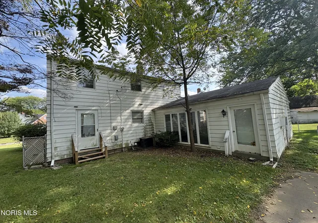 Photo 20 of Single family home for sale at 2821 Latonia Blvd, Toledo, OH 43606 | MLS# 10014828 | Listing updated on 2026-10-22