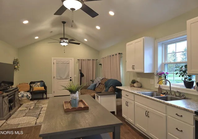 Photo 1 of Single family home for sale at 304 S 4th Street, Continental, OH 45831 | MLS# 10014844 | Listing updated on 2026-10-28