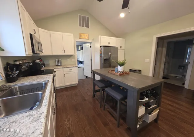 Photo 4 of Single family home for sale at 304 S 4th Street, Continental, OH 45831 | MLS# 10014844 | Listing updated on 2026-10-28