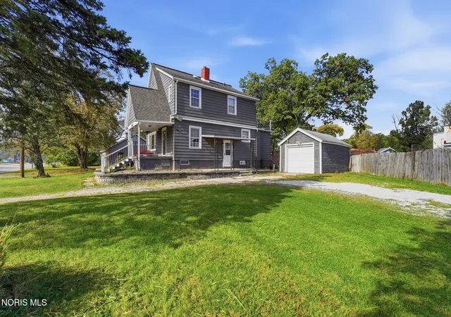 Photo 3 of Single family home for sale at 6040 Hill Ave, Toledo, OH 43615 | MLS# 10014981 | Listing updated on 2026-10-28