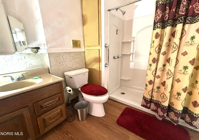 Photo 3 of Single family home for sale at 1231 Belmont Ave, Toledo, OH 43607 | MLS# 10014862 | Listing updated on 2026-10-16