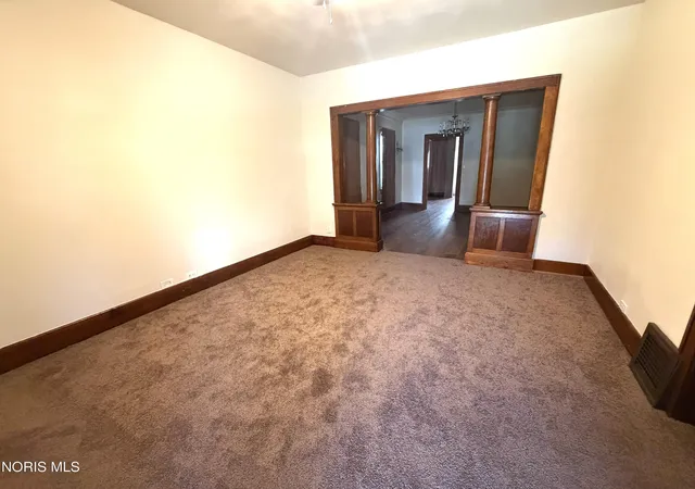 Photo 4 of Single family home for sale at 1231 Belmont Ave, Toledo, OH 43607 | MLS# 10014862 | Listing updated on 2026-10-16