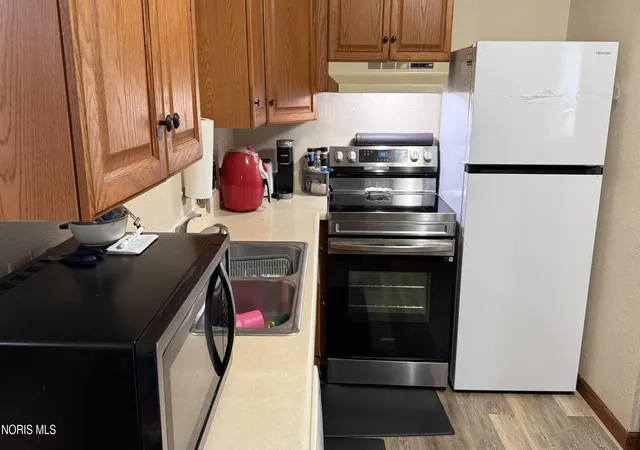 Photo 3 of Single family home for sale at 409 W Curtis St, Stryker, OH 43557 | MLS# 10014879 | Listing updated on 2026-10-29