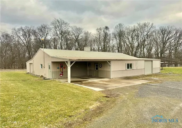 Photo 1 of Single family home for sale at 1622 Sr 49, Edgerton, OH 43517 | MLS# 10015088 | Listing updated on 2026-10-22