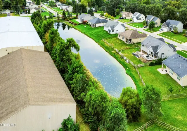 Photo 4 of Single family home for sale at 132 Hidden Village Ln, Holland, OH 43528 | MLS# 10014886 | Listing updated on 2026-10-23