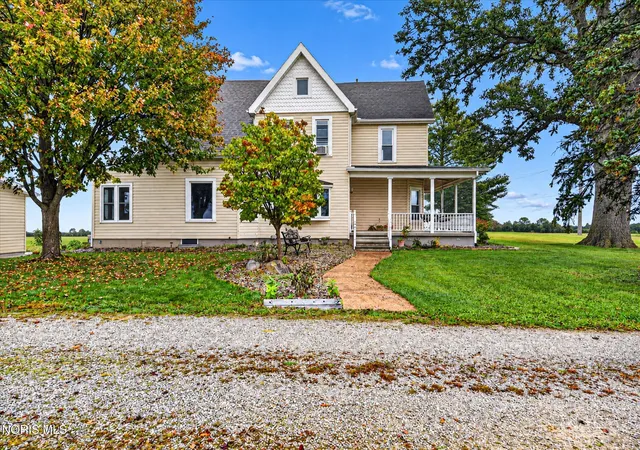Photo 2 of Single family home for sale at 17943 Scott Rd, Ney, OH 43549 | MLS# 10014895 | Listing updated on 2026-10-28