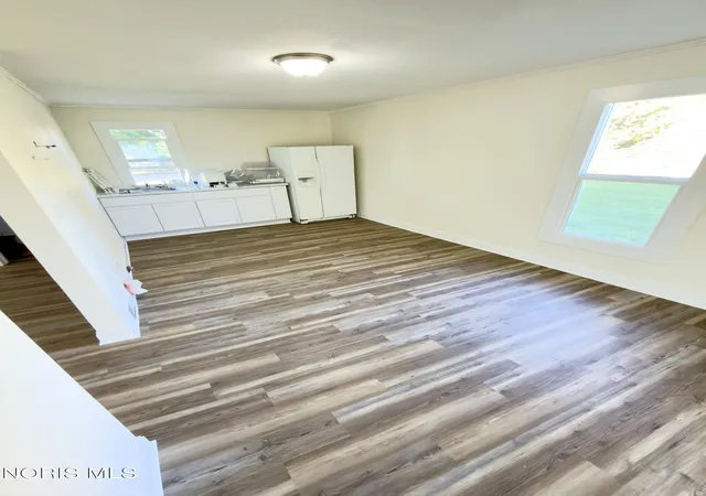 Photo 3 of Single family home for sale at 419 E Oakland St, Toledo, OH 43608 | MLS# 10014897 | Listing updated on 2026-10-20
