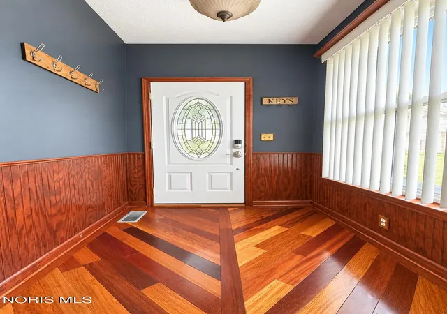 Photo 4 of Single family home for sale at 120 S Tarr St, North Baltimore, OH 45872 | MLS# 10015040 | Listing updated on 2026-10-26