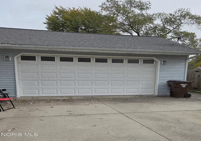Photo 3 of Single family home for sale at 523 W Perry St, Paulding, OH 45879 | MLS# 10014920 | Listing updated on 2026-10-27