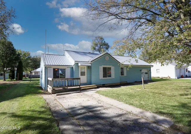Photo 1 of Single family home for sale at 746 N Walnut St, Paulding, OH 45879 | MLS# 10014954 | Listing updated on 2026-10-20