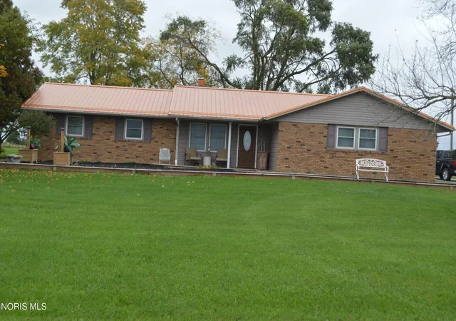 Photo 1 of Single family home for sale at 6129 Oh Ind State Line Rd, Hicksville, OH 43526 | MLS# 10014936 | Listing updated on 2026-10-20